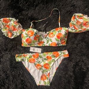 BCBG 2 pieces bathing suit